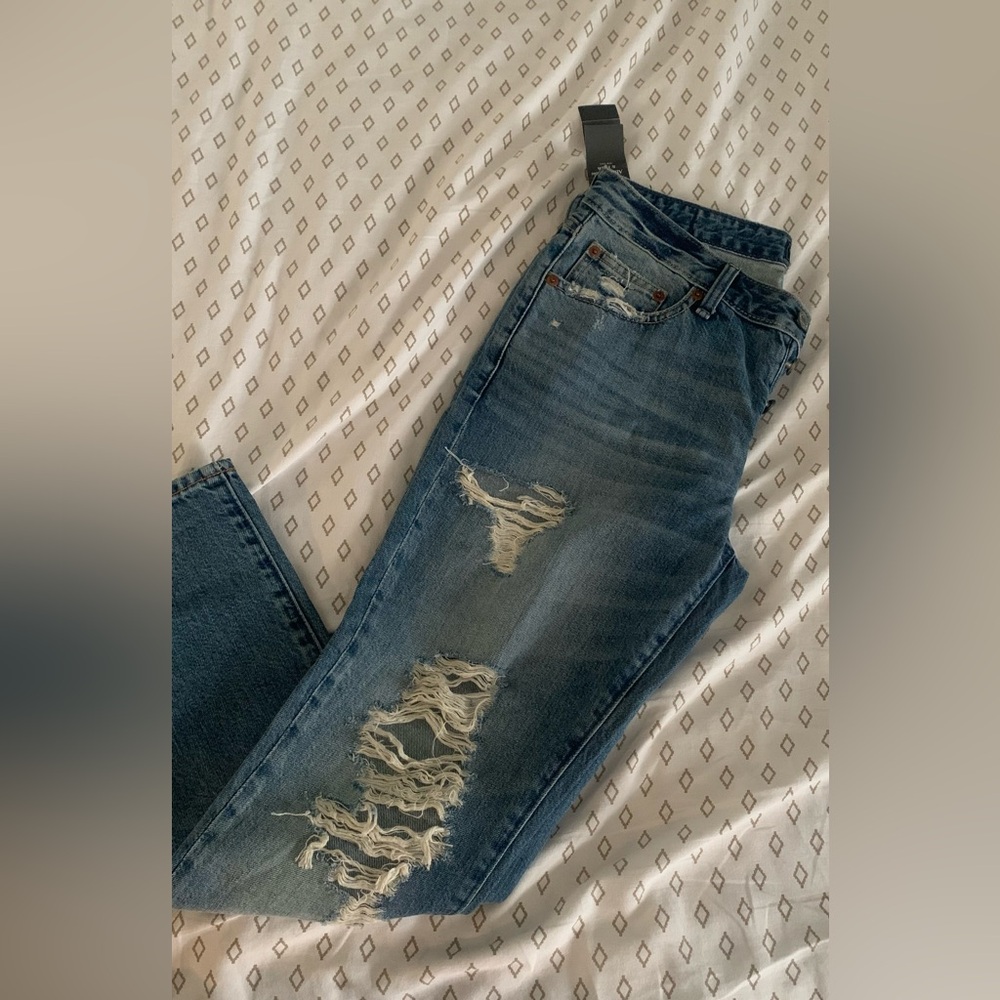 NWT Abercrombie and Fitch jeans - Picture 4 of 5